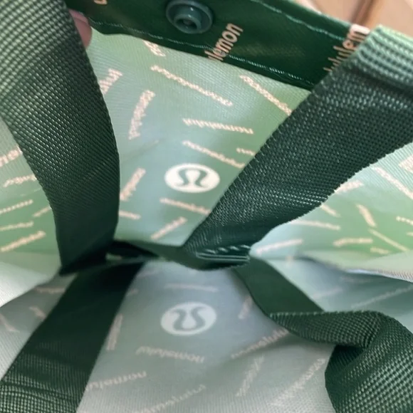 Lululemon Green/Pink Mid Bag - Picture 2 of 2